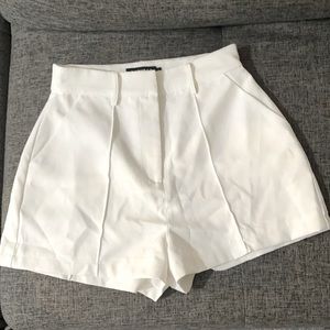 Babyboo white high waisted shorts Size Small